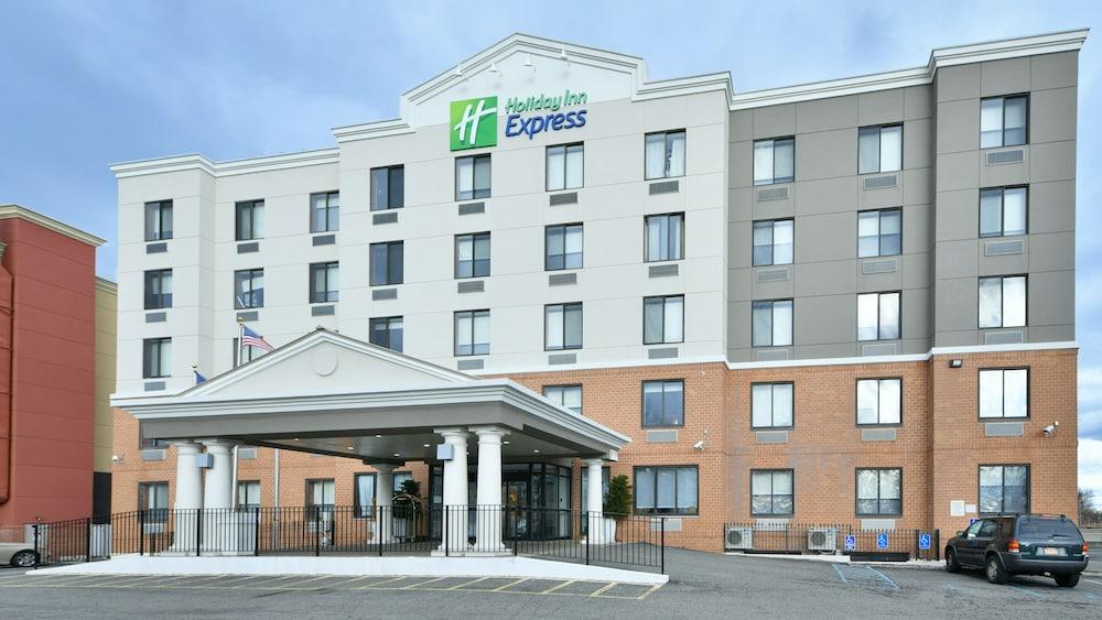 Holiday Inn Express Staten Island West, An Ihg Hotel New York Exterior photo