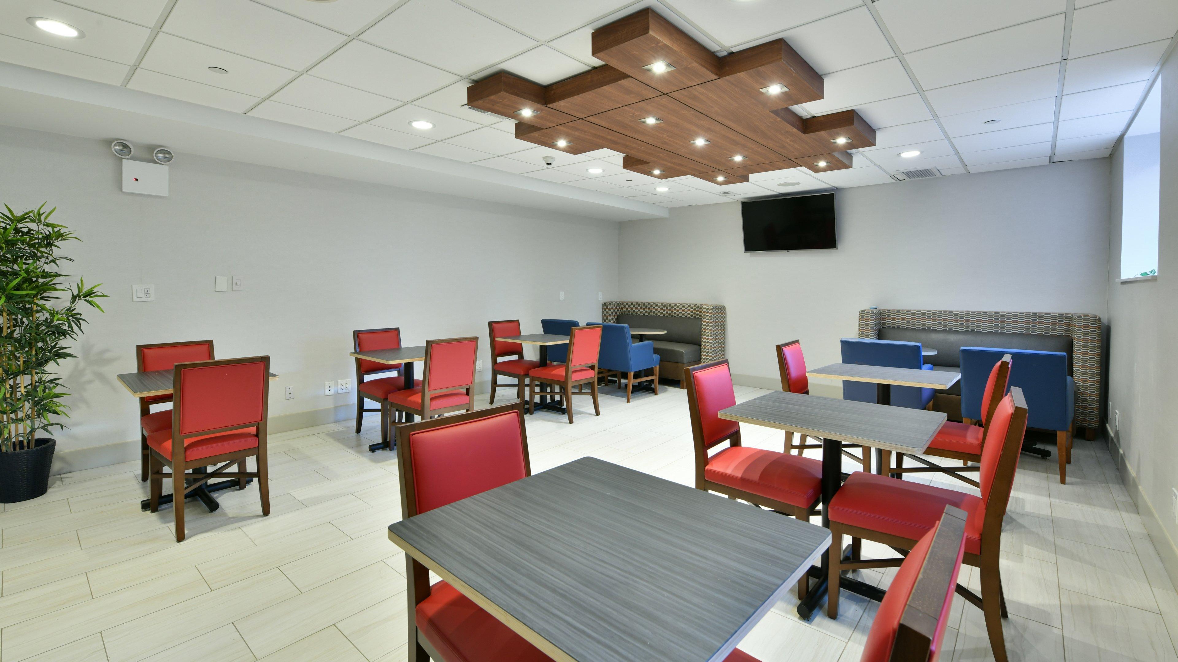 Holiday Inn Express Staten Island West, An Ihg Hotel New York Exterior photo