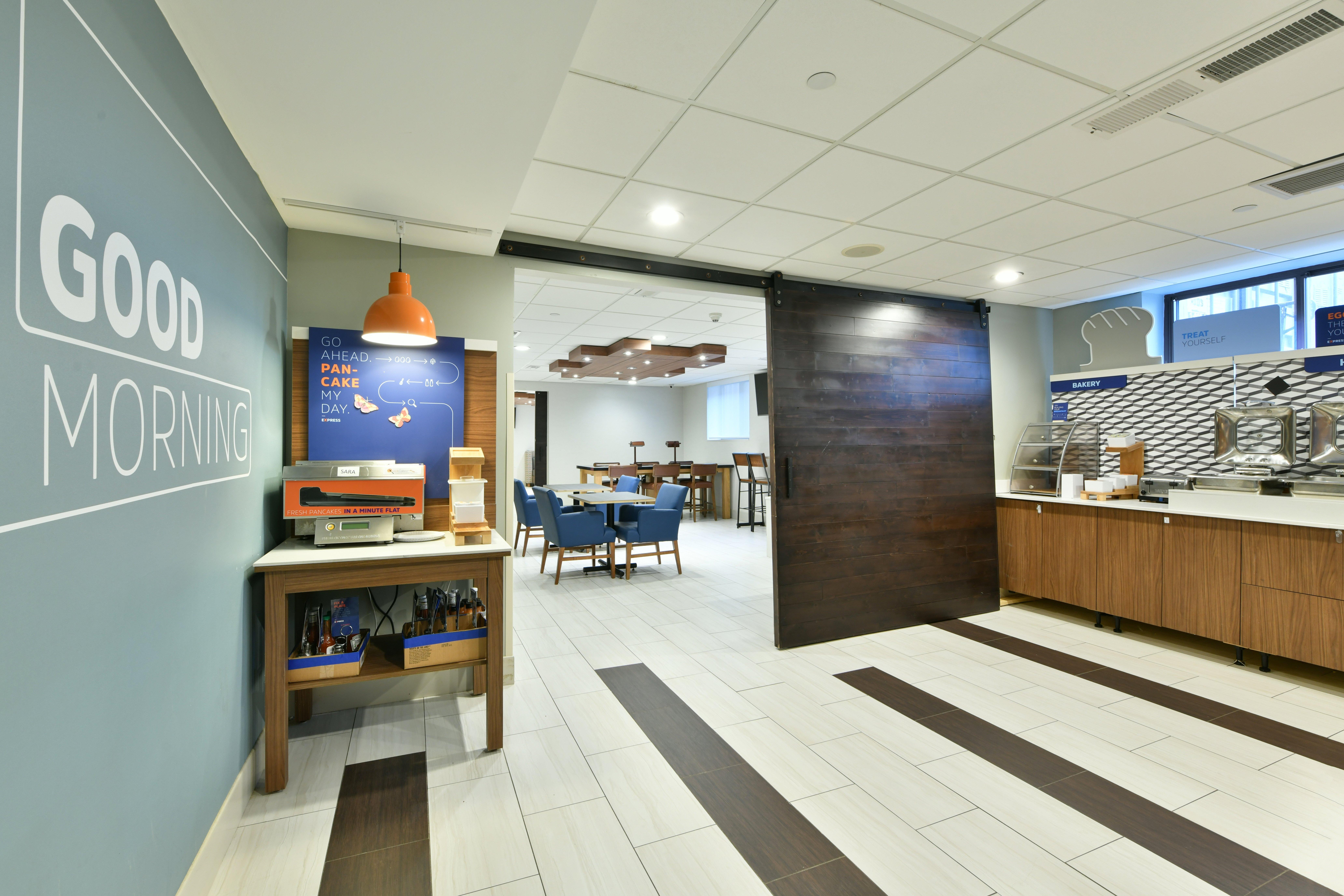 Holiday Inn Express Staten Island West, An Ihg Hotel New York Exterior photo