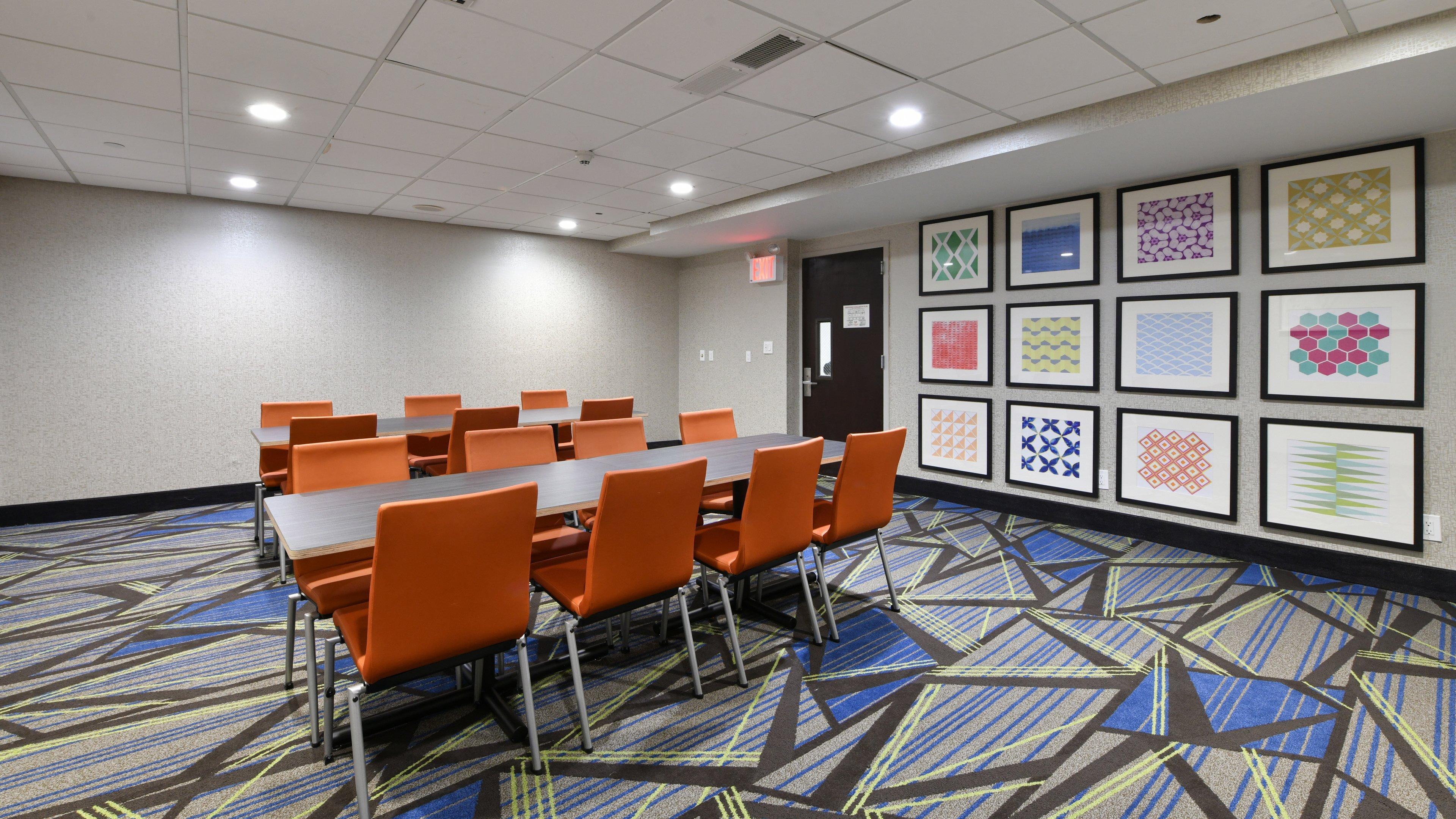 Holiday Inn Express Staten Island West, An Ihg Hotel New York Exterior photo