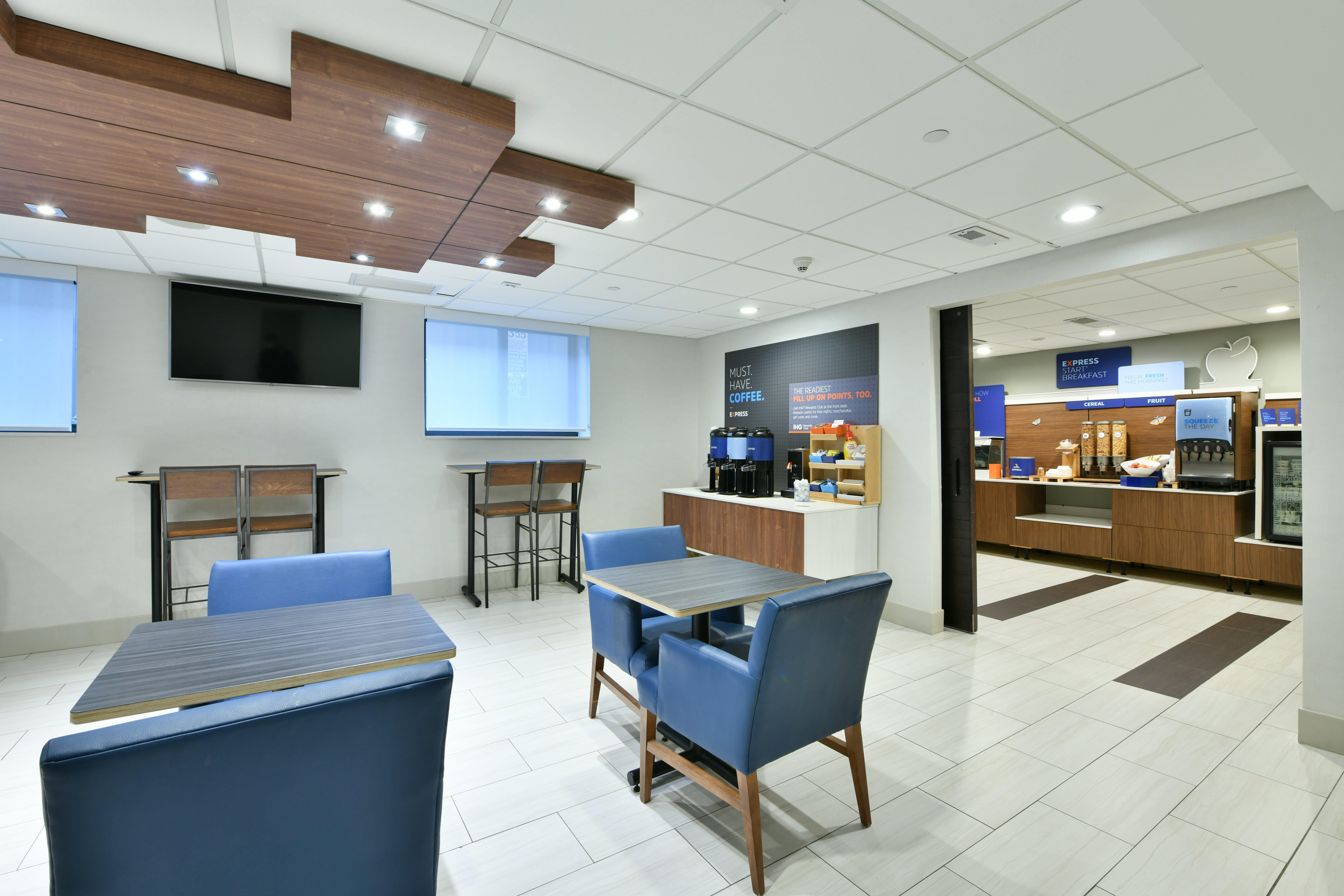 Holiday Inn Express Staten Island West, An Ihg Hotel New York Exterior photo