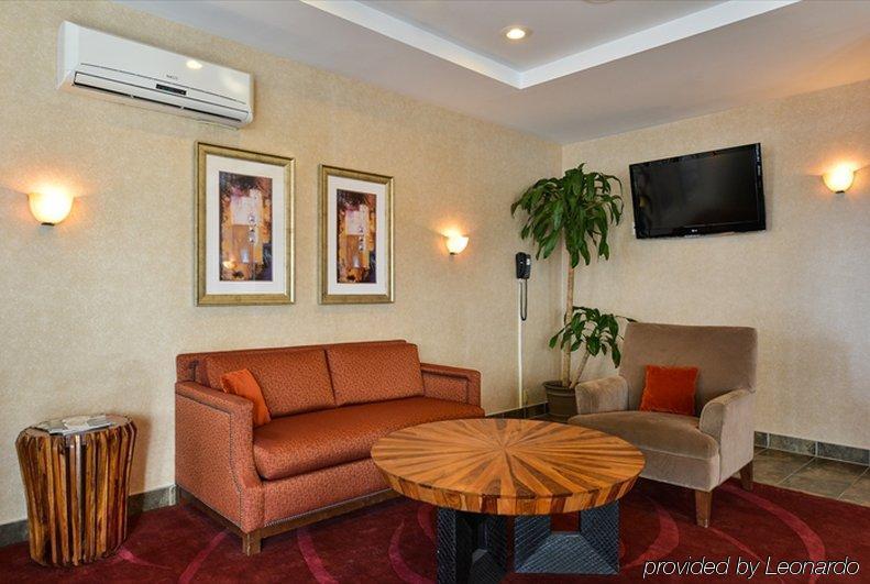 Holiday Inn Express Staten Island West, An Ihg Hotel New York Exterior photo
